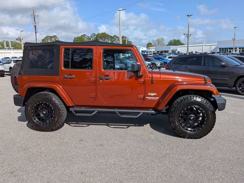 Used 2014 Jeep Wrangler Unlimited Sahara w/ Connectivity Group image 2