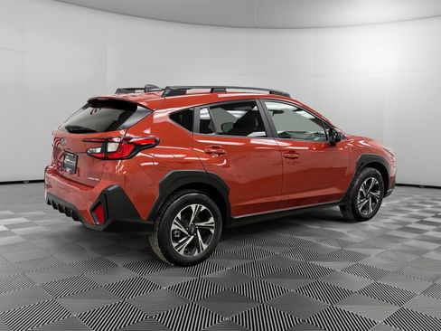 Certified 2025 Subaru Crosstrek 2.0i Premium image 5