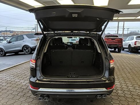 Used 2021 Lincoln Aviator Reserve w/ Equipment Group 201A image 7