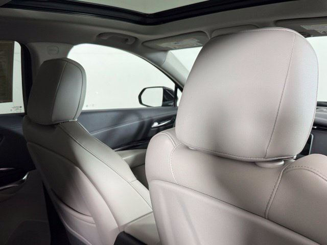 Used 2019 Cadillac XT4 Luxury FWD image 21