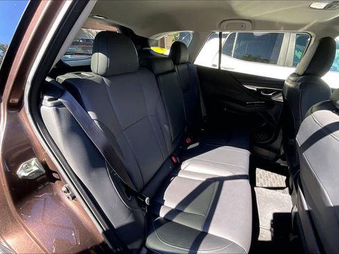 Used 2021 Subaru Outback Limited w/ Popular Package #2 image 26