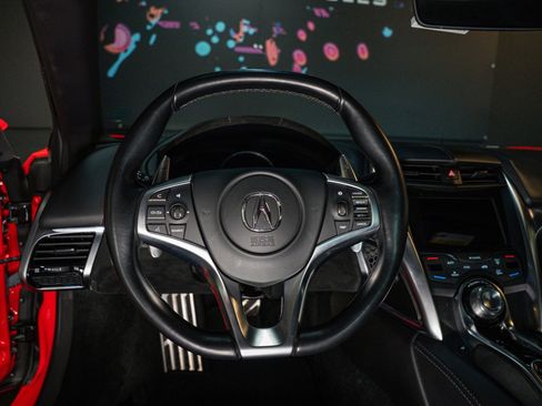 Used 2020 Acura NSX image 11