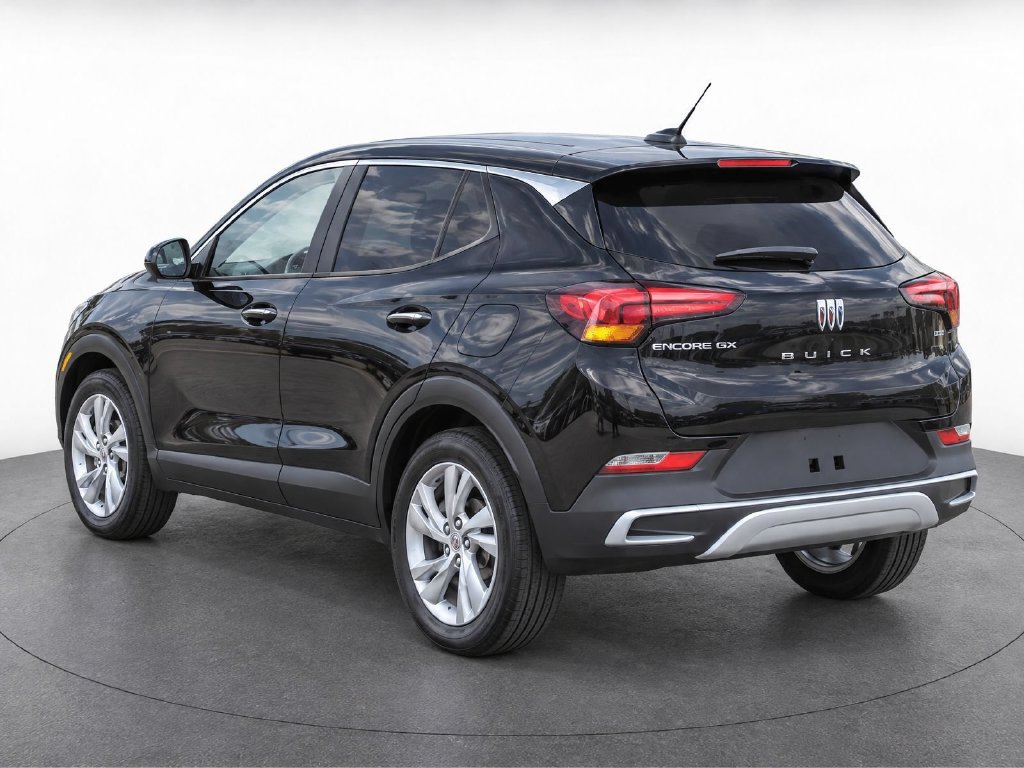 Used 2024 Buick Encore GX Preferred w/ Comfort Package FWD image 5