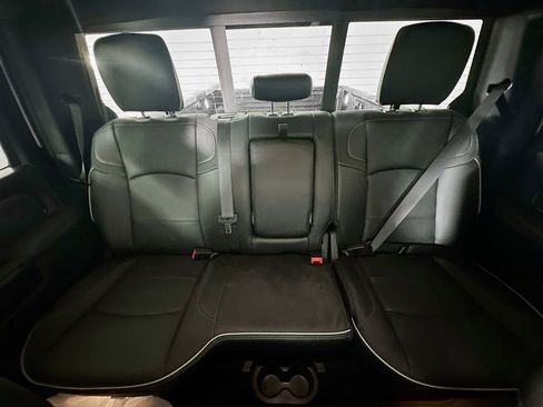 New 2026 RAM 2500 Limited AWD/4WD image 10