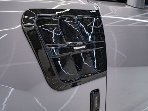 Used 2026 Rolls-Royce Cullinan AWD/4WD image 28