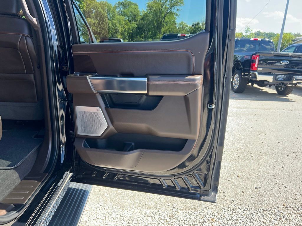 Used 2021 Ford F150 King Ranch w/ Equipment Group 601A High AWD/4WD image 19