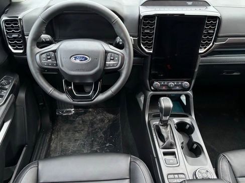 New 2025 Ford Ranger Lariat w/ FX4 Off-Road Package image 15
