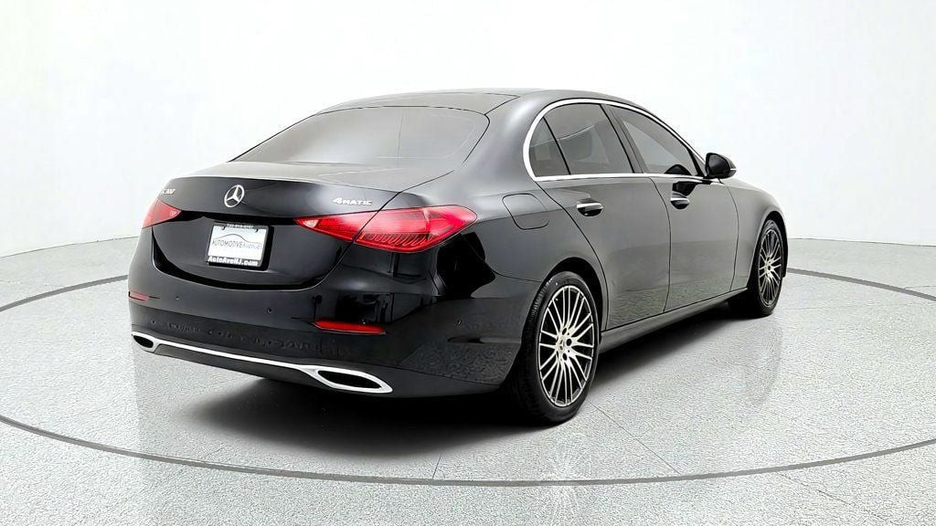 Used 2024 Mercedes-Benz C 300 4MATIC Sedan image 5