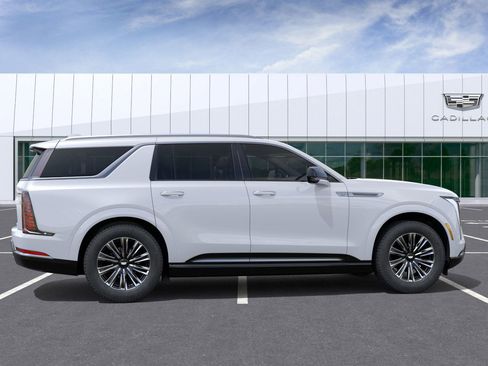 New 2026 Cadillac Escalade IQL Luxury image 5