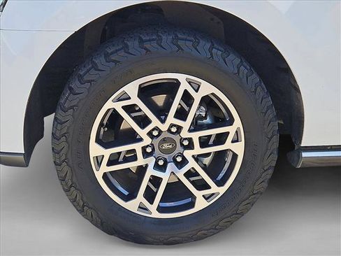 Used 2019 Ford Expedition Max Limited image 26