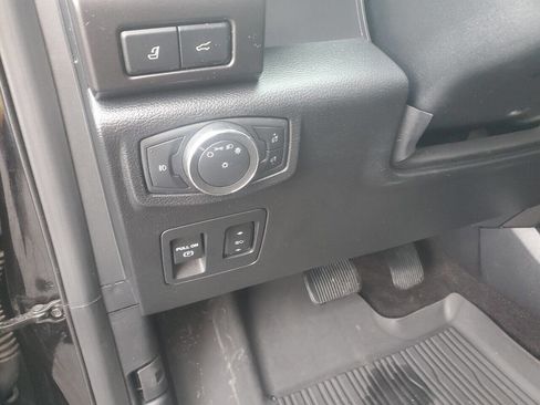 Used 2020 Ford Expedition Max Limited w/ Equipment Group 302A image 15