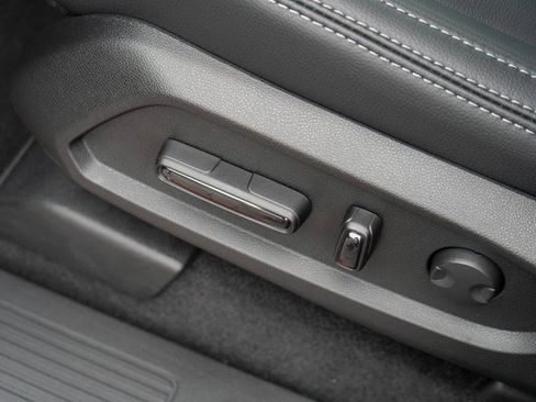 New 2025 Honda Pilot EX-L image 16