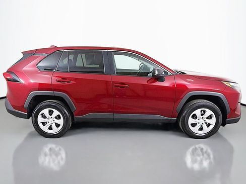 Used 2025 Toyota RAV4 LE AWD/4WD image 13
