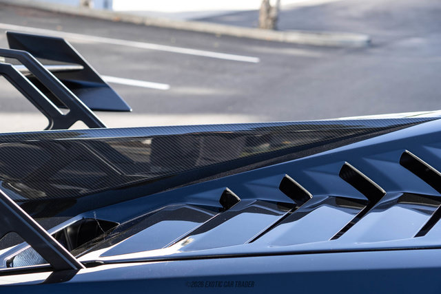 Used 2021 Lamborghini Huracan STO RWD image 72