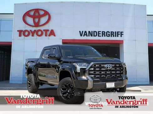Used 2023 Toyota Tundra Platinum AWD/4WD image 1