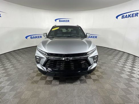 Certified 2023 Chevrolet Blazer RS w/ Driver Confidence II Package image 3
