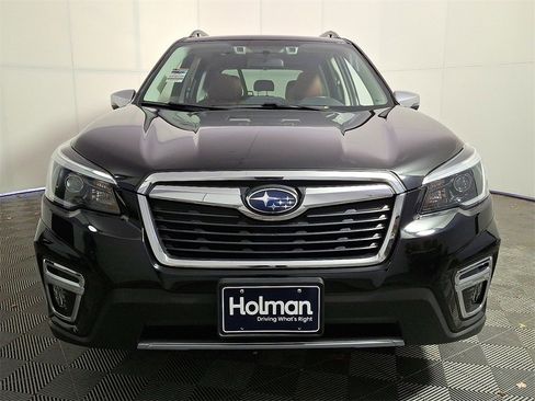 Used 2021 Subaru Forester Touring image 2