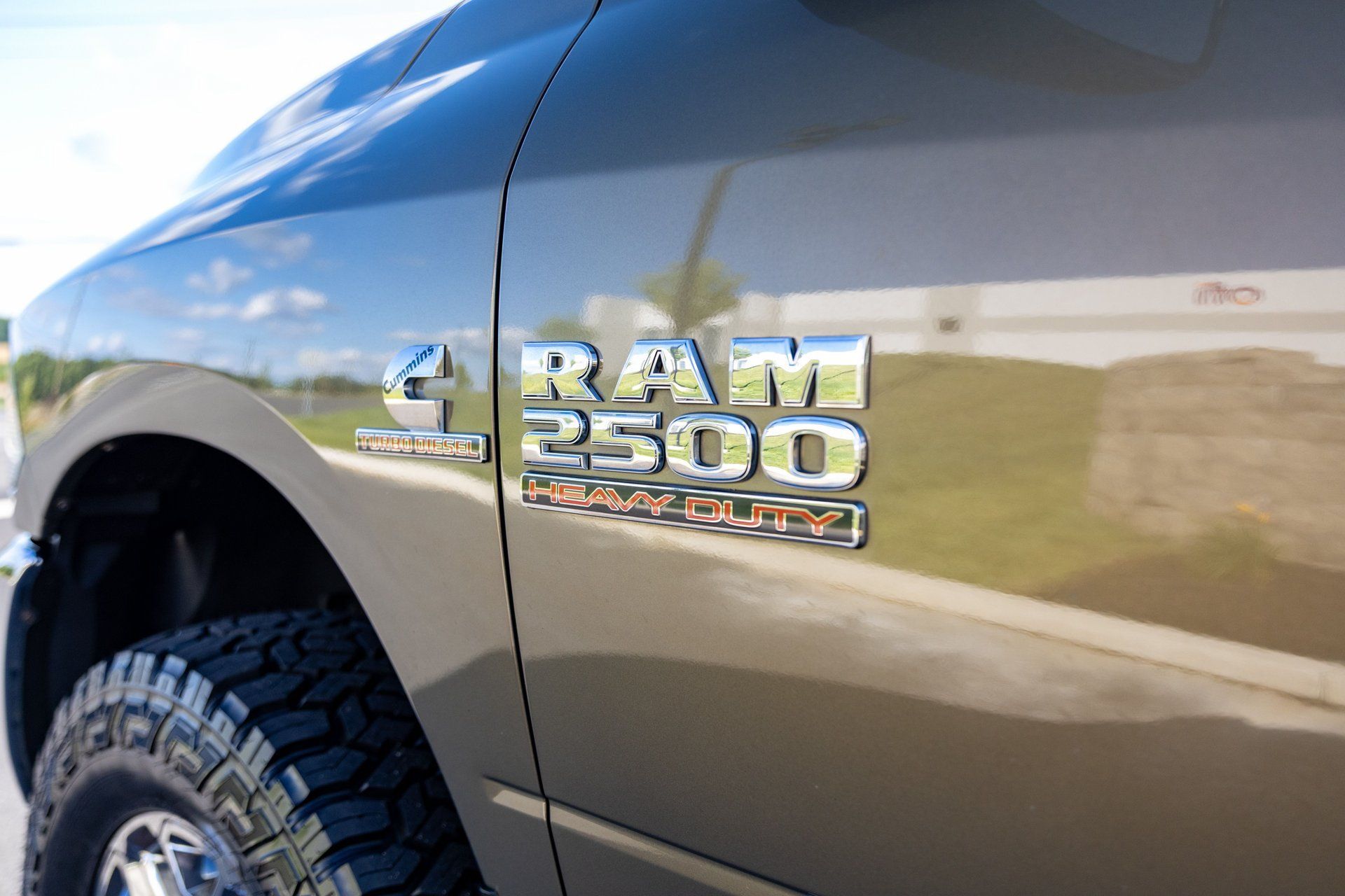 Used 2013 RAM 2500 Tradesman w/ Chrome Appearance Group AWD/4WD image 37