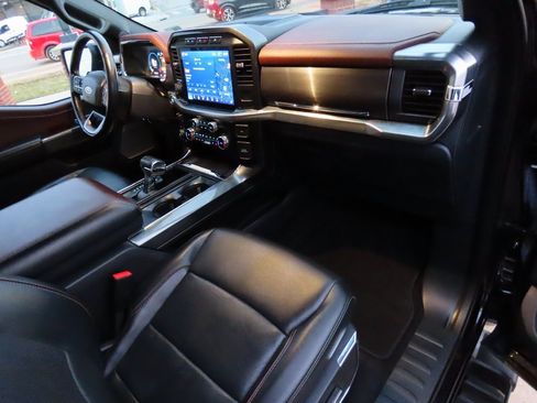 Used 2023 Ford F150 Lariat w/ Equipment Group 502A High image 13