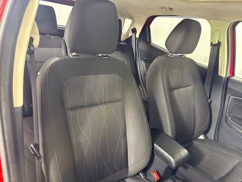 Used 2021 Ford EcoSport SE image 27