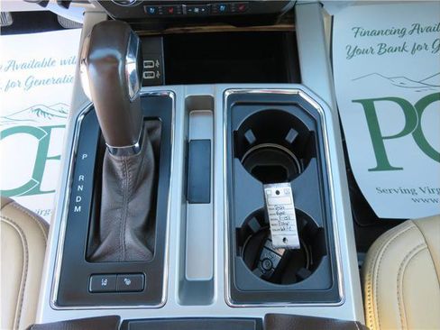 Used 2020 Ford F150 Lariat w/ Equipment Group 502A Luxury image 9