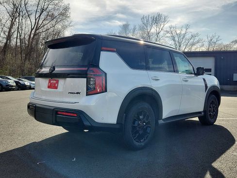 New 2025 Nissan Armada PRO-4X w/ Pro-4X Premium Package image 4