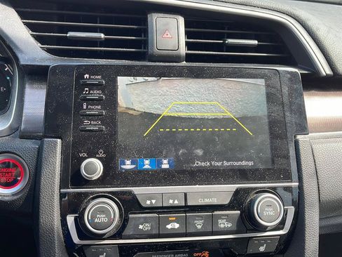 Used 2019 Honda Civic EX image 9