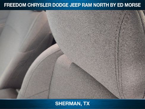 Used 2025 Jeep Wrangler Sport S AWD/4WD image 10
