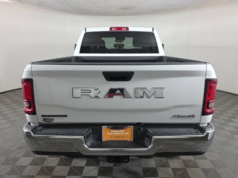 Certified 2026 RAM 2500 Big Horn AWD/4WD image 7