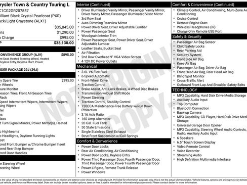 Used 2016 Chrysler Town & Country Touring-L w/ Driver Convenience Group FWD image 5