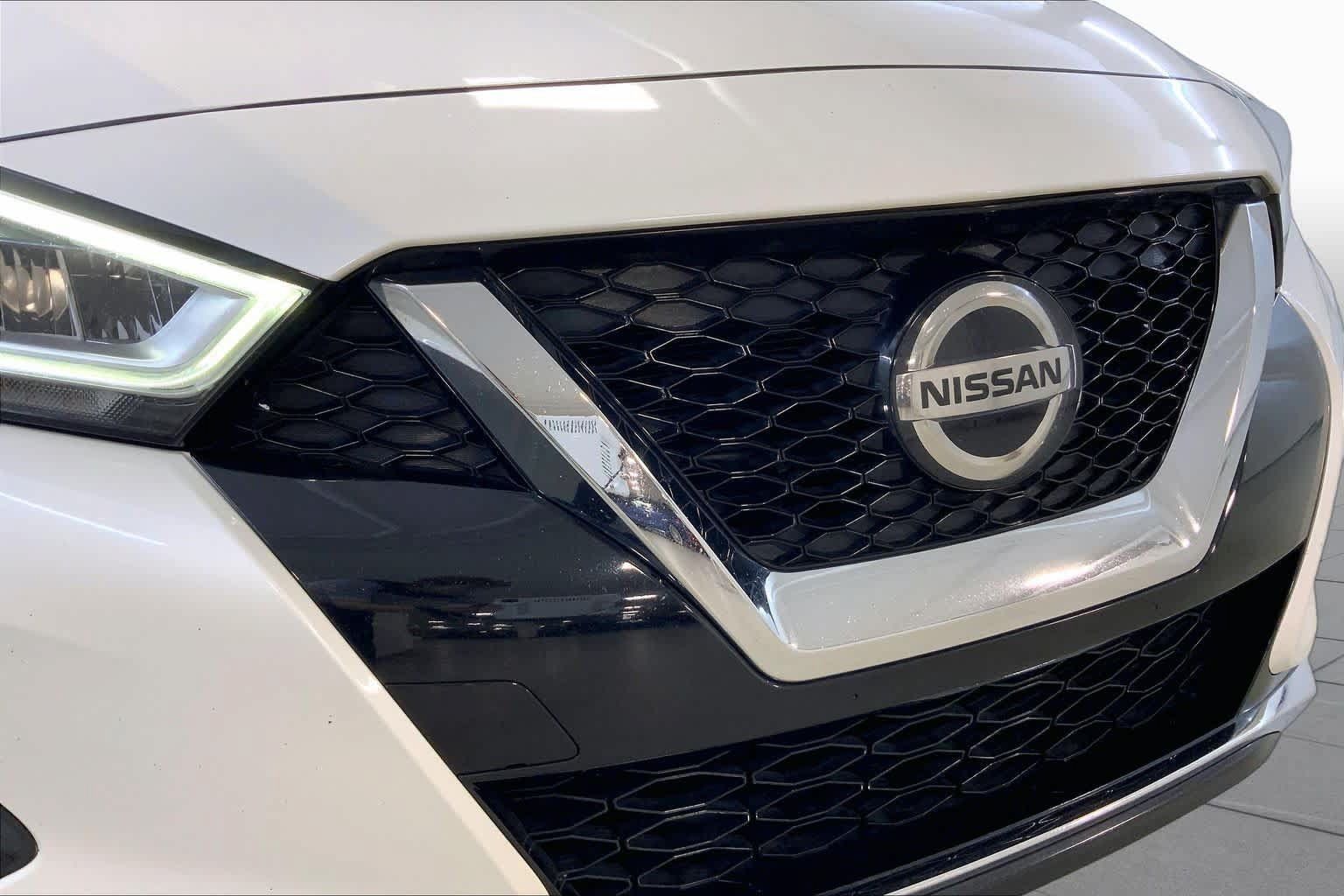 Used 2020 Nissan Maxima 3.5 SL w/ Floor Mat Group FWD image 32