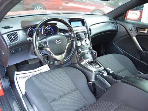 Used 2014 Hyundai Genesis 2.0T image 14