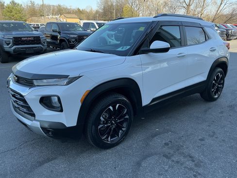 Used 2023 Chevrolet TrailBlazer LT w/ Convenience Package image 19