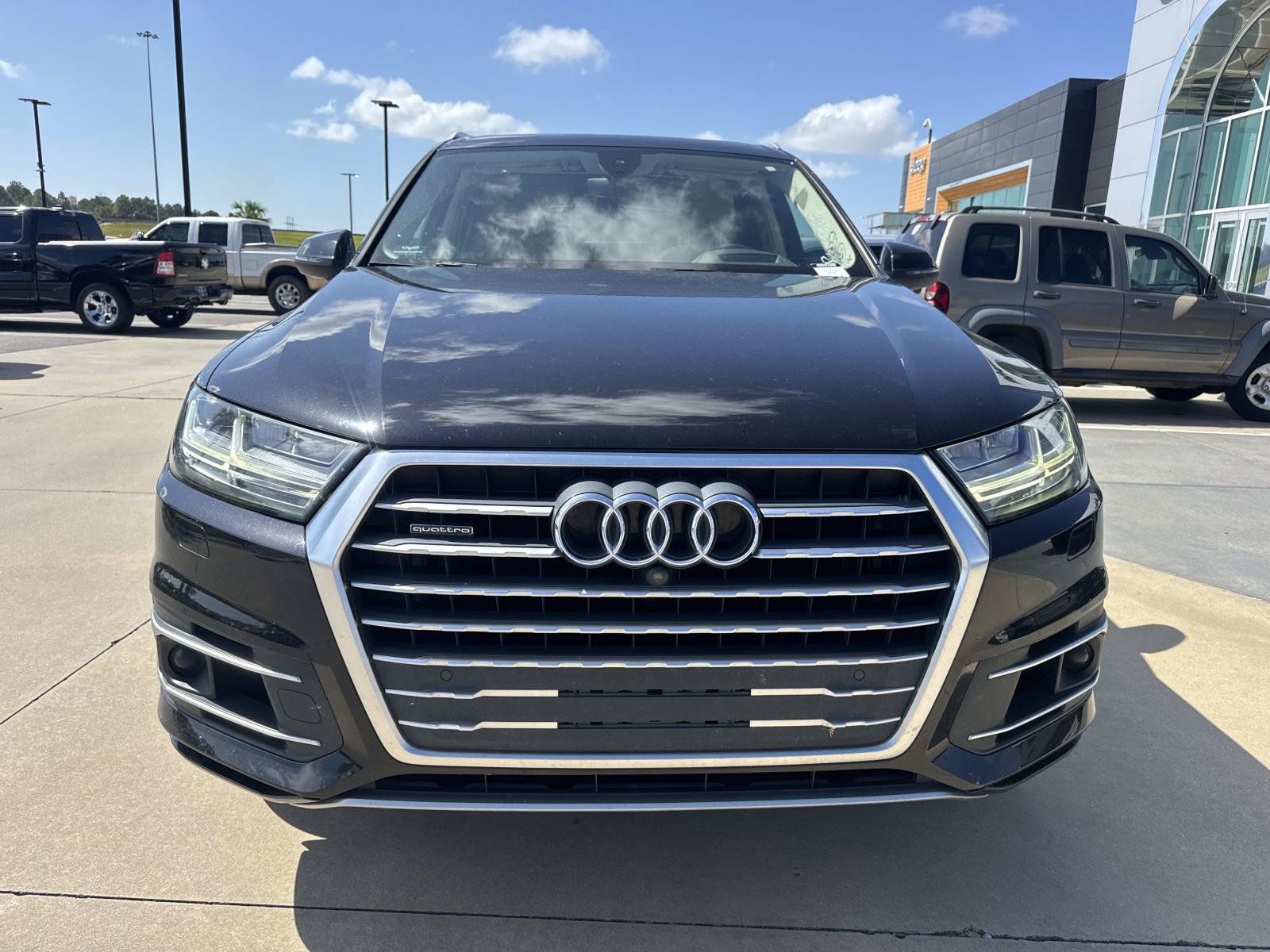 Used 2019 Audi Q7 3.0T Prestige w/ Prestige Package AWD/4WD image 2