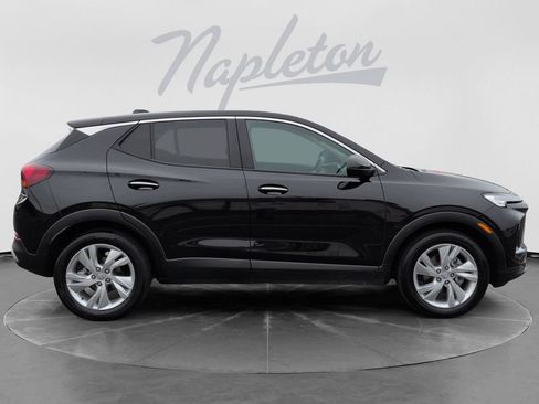 Used 2025 Buick Encore GX Preferred FWD image 9