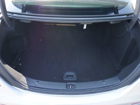 Used 2017 Mercedes-Benz E 300 4MATIC image 32