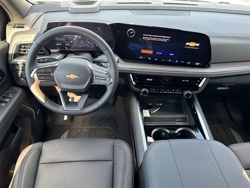 New 2026 Chevrolet Suburban LT w/ Comfort Package image 24