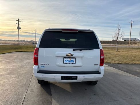 Used 2010 Chevrolet Tahoe LT w/ Luxury Package image 4