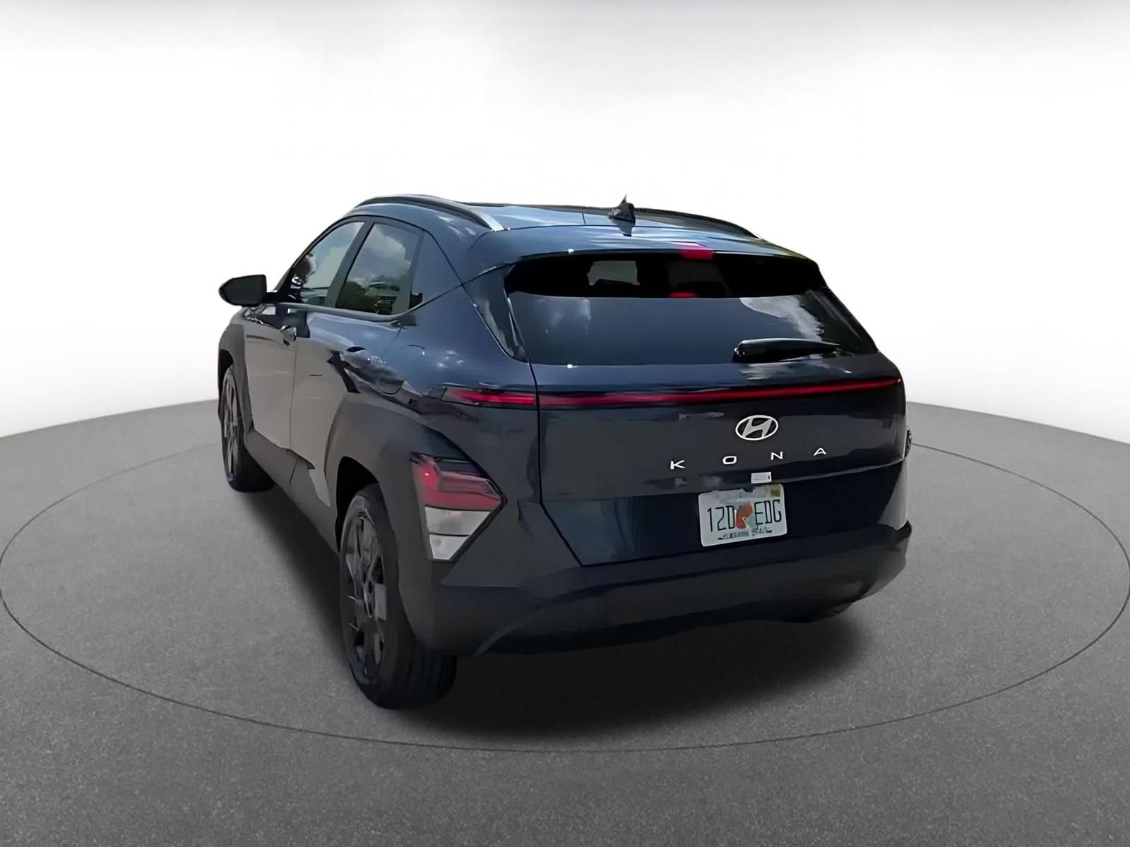 Used 2026 Hyundai Kona SEL Sport FWD image 10