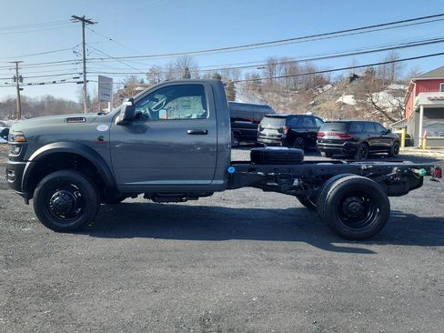 New 2026 RAM 5500 Tradesman image 7