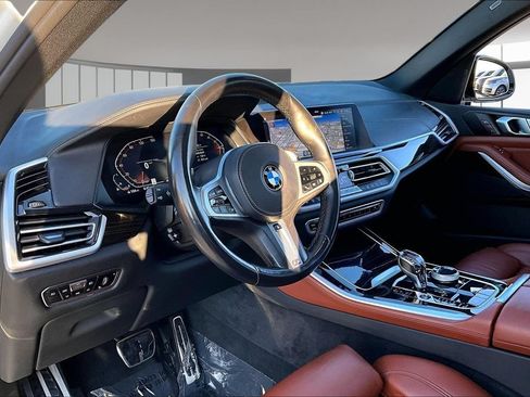Used 2021 BMW X5 xDrive40i w/ M Sport Package AWD/4WD image 15