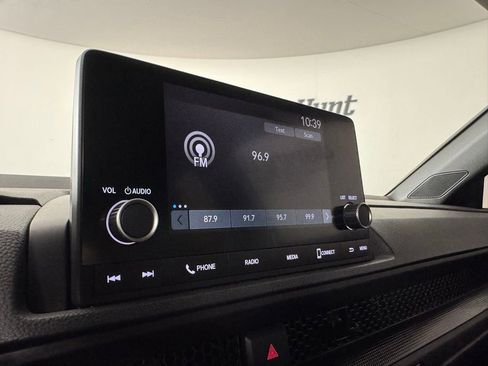 Used 2025 Honda CR-V Sport image 26
