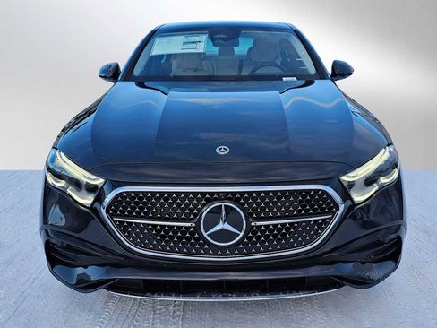 Used 2025 Mercedes-Benz E 450 E 450 image 2