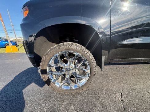 Used 2021 Chevrolet Silverado 1500 Custom Trail Boss image 10