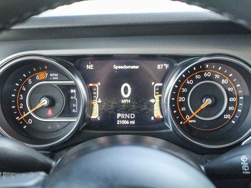 Used 2021 Jeep Wrangler Unlimited Sport AWD/4WD image 23