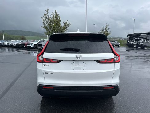 Used 2024 Honda CR-V EX image 6