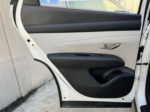 New 2026 Hyundai Tucson SE image 20