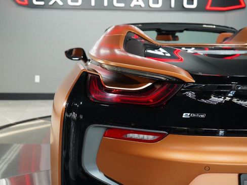 Used 2019 BMW i8 Roadster image 42