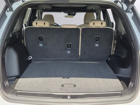 New 2025 Jeep Grand Cherokee Limited w/ Trailer Tow Package image 65