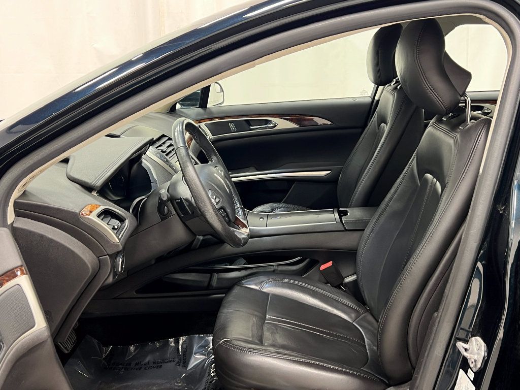 Used 2014 Lincoln MKZ w/ Equipment Group 101A Select FWD image 12